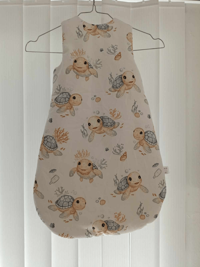 Gigoteuse personnalisée tortue bleue